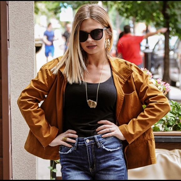 Drawstring Utility Jacket - Picture 2 of 4